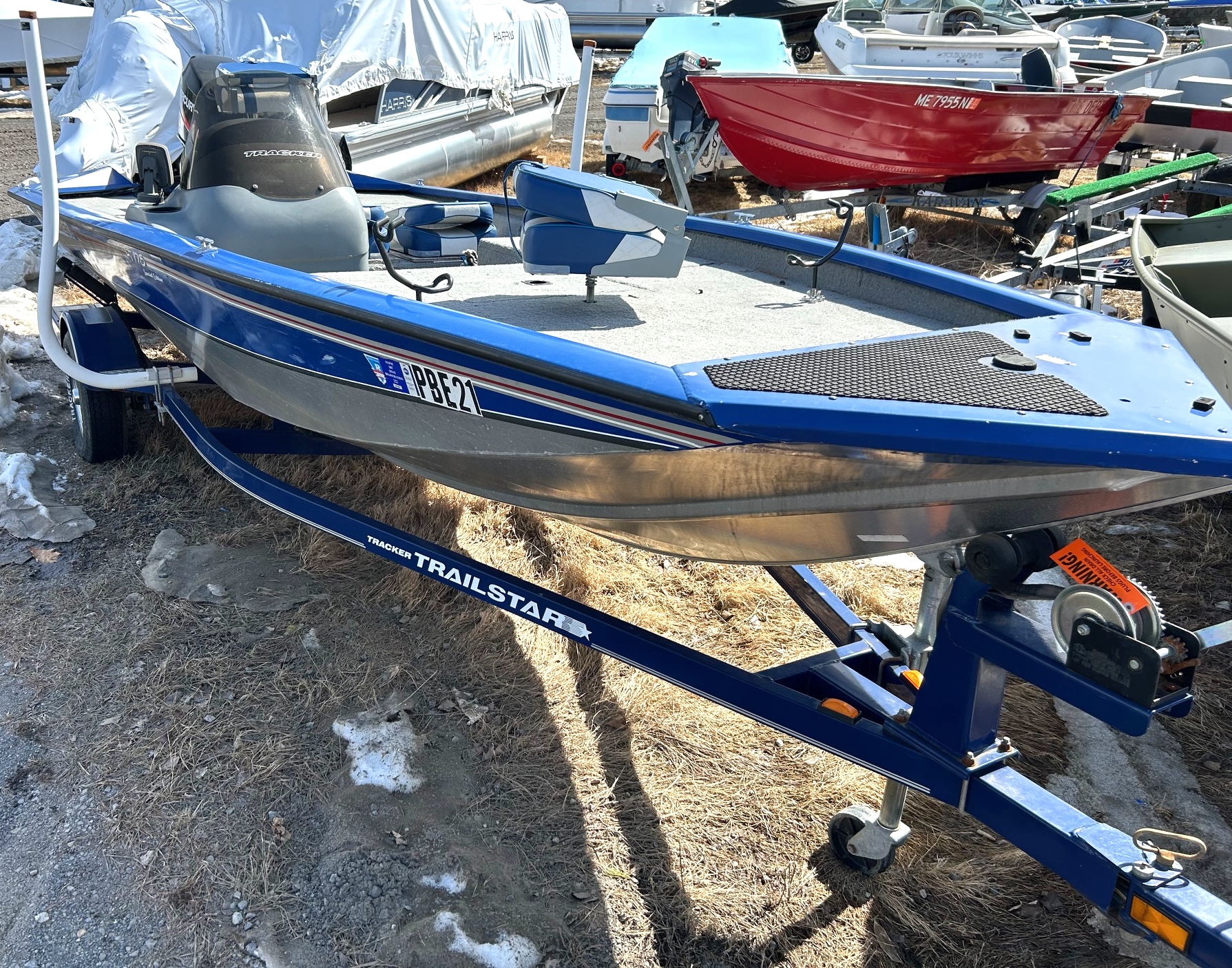2005 Tracker Boats PT 175
